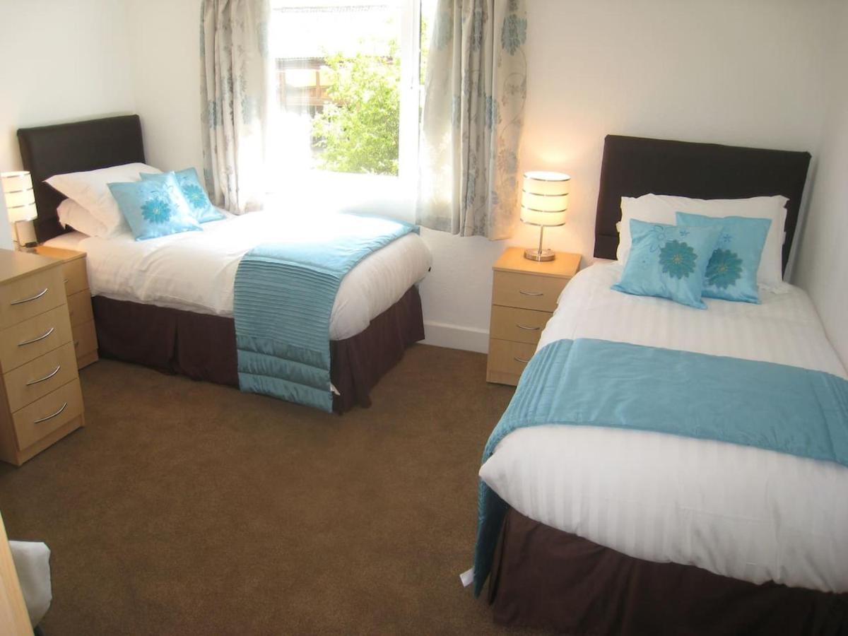 Arden Hill Farmhouse - Hot Tub, Snooker Table, Sleeps 16 Stratford-upon-Avon Exterior photo